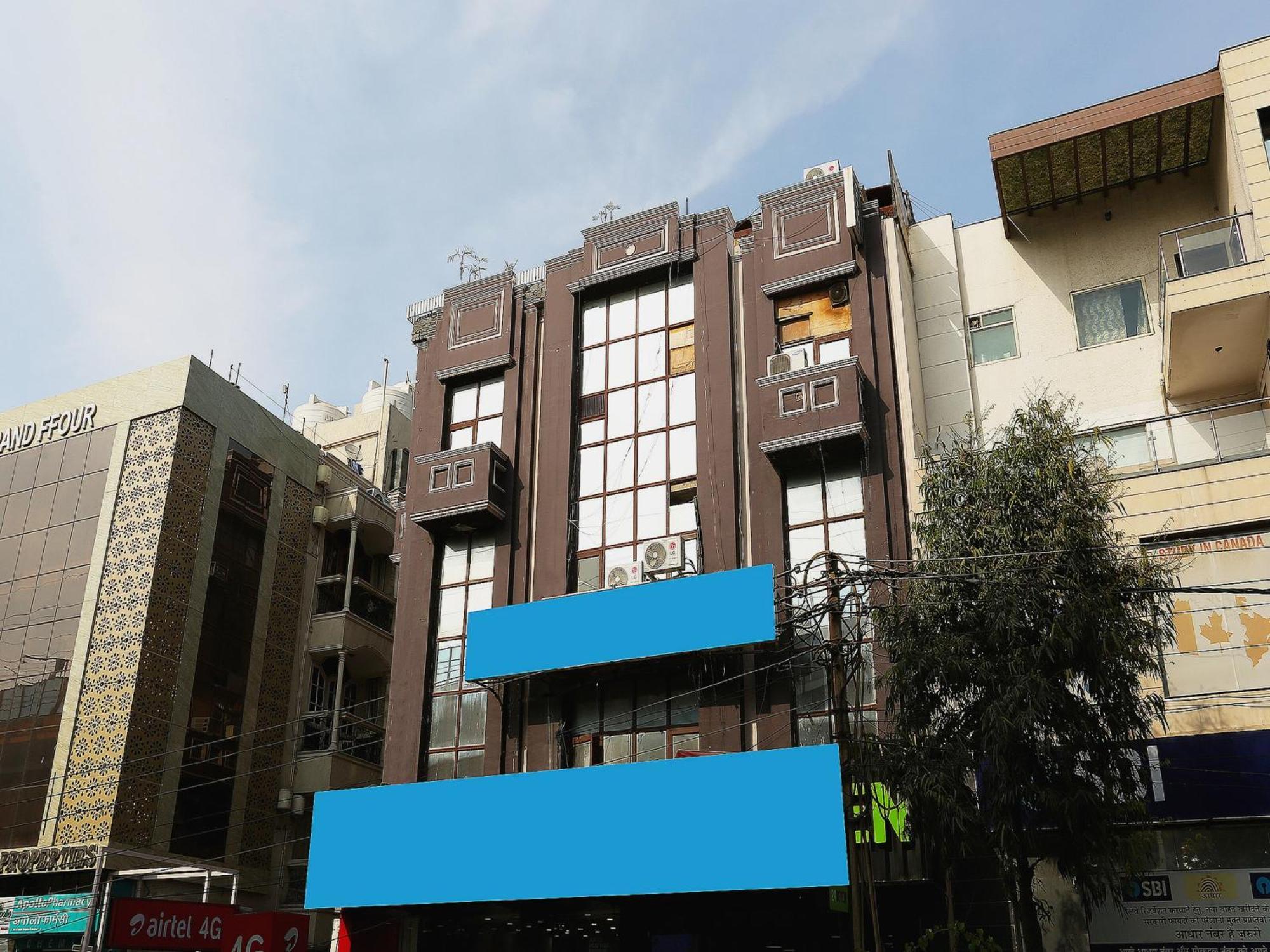 Oyo Flagship Hotel F Five New Delhi Bagian luar foto